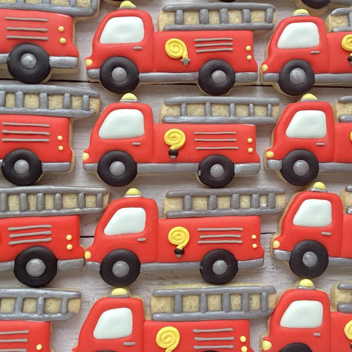 5421FDCD-50EF-4D73-B6D8-A7538FDF6681