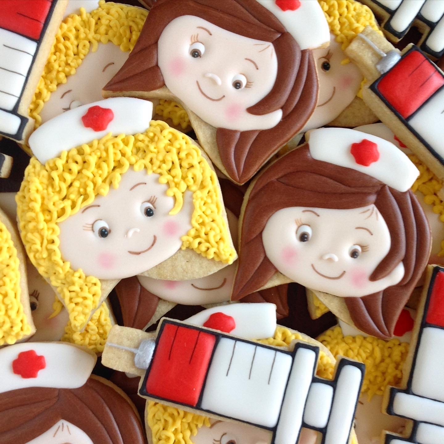 B94FF68E-17D0-40C0-8F7B-478589A1A428